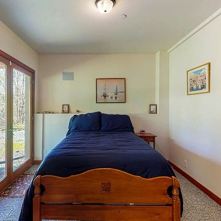 הוילה Lake Stevens Woodland Hideaway In The Hills מראה חיצוני תמונה