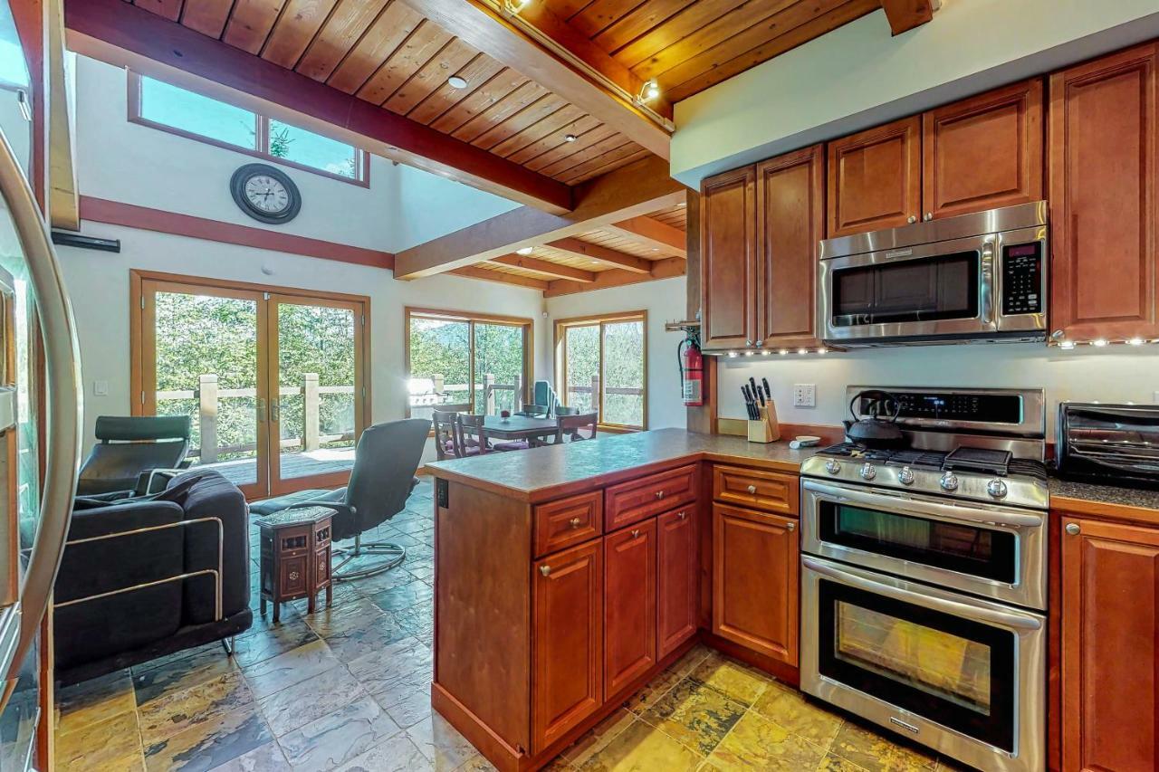 הוילה Lake Stevens Woodland Hideaway In The Hills מראה חיצוני תמונה